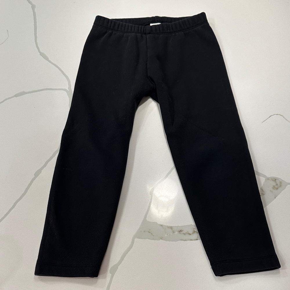 Gap baby girls black fleece lined leggings size 4 🖤